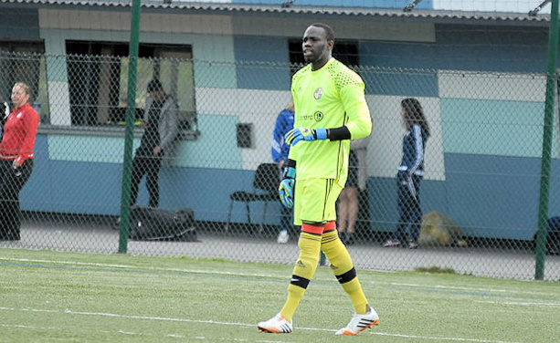 Elhadj Gueye voudra garder la cage ponturdinoise inviolée dimanche contre le Chazay FC