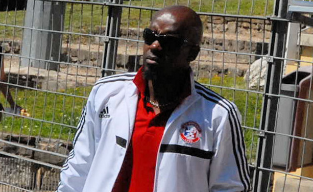 Bouba Diallo, l'entraîneur du FC Sud Ouest 69