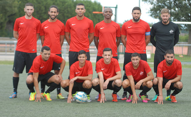 N3 - Le GROUPE du FC VAULX pour le déplacement au SA THIERS, avec SAMPAÏO !