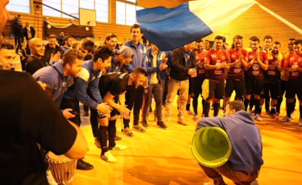 Les ECHOS des CLUBS - Quand ALF Futsal fait la fête avec son " bourreau "...