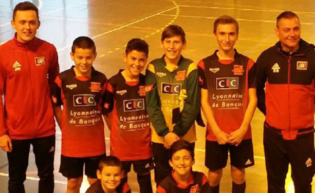 Les ECHOS des CLUBS - Champions les U13 de l'AS MISERIEUX-TREVOUX !