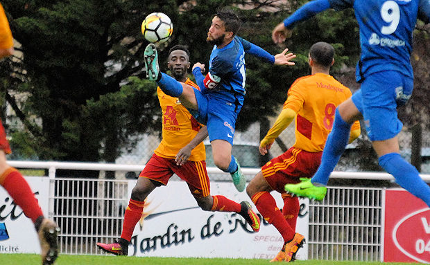 N2 (7ème journée) – l’AS SAINT-PRIEST chantante, le FC VILLEFRANCHE déchantant 