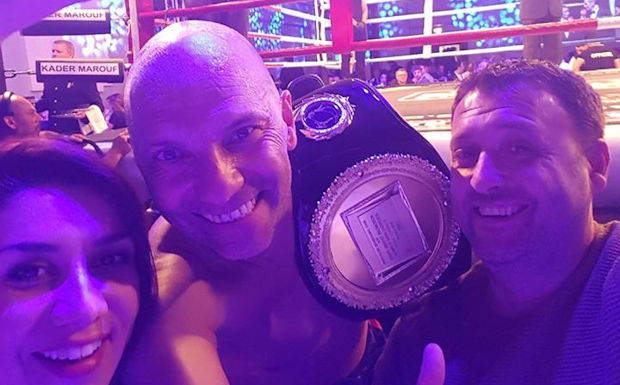 Anciens - Doudou GONZALEZ garde son titre Intercontinental de Kickboxing !