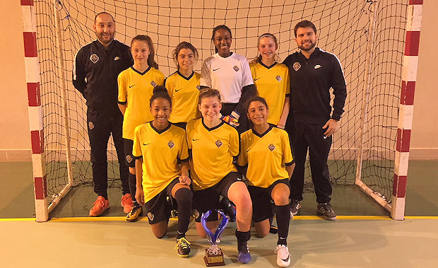 Fustal Féminin - Première sortie, premier titre pour les U15F de FS MONT d'OR !