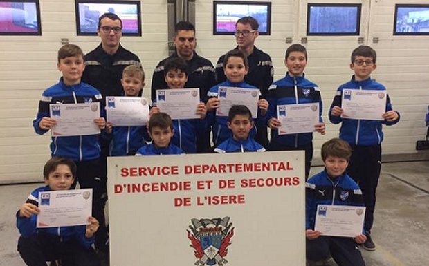 Les ECHOS des CLUBS - Le FC SEVENNE...chez les pompiers !